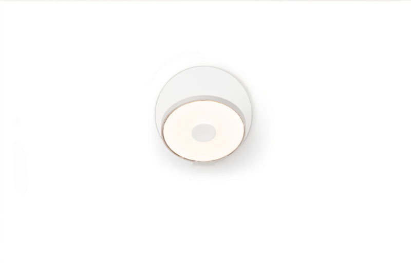 Koncept GRW-S-SIL-MWT-PI LED Wall Sconce, Silver, Matte White Plates Finish - LightingWellCo