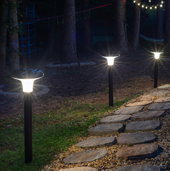 Gama Sonic 314B50000 Vantage Bollard Solar Pathway Light - LightingWellco